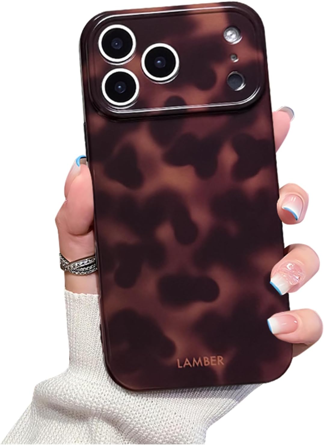 iPhone 17 Pro in XQAGU case